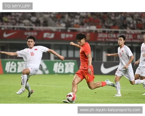 足球比赛中的团结合作与战术默契